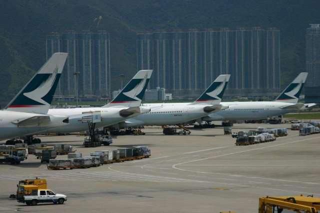 香港機場一年旅客7千萬,國泰航空佔了8成,只有他才能扳倒國泰