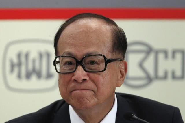 香港機場一年旅客7千萬,國泰航空佔了8成,只有他才能扳倒國泰