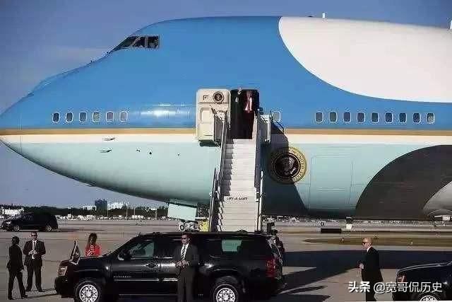 美國總統乘坐的“空軍一號”,為什麼被稱為無法擊落的飛機?