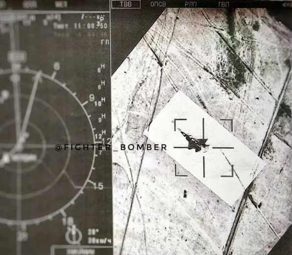 F22戰機遭俄軍電子攻擊,導航瞬間失靈,連回家的路都找不到