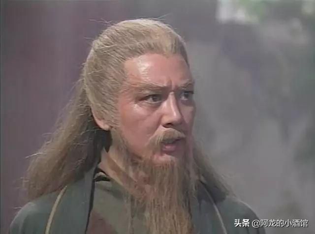 張雪峯演講火了:“到了清華大學,你一文不值!”