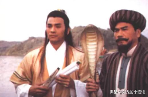 張雪峯演講火了:“到了清華大學,你一文不值!”