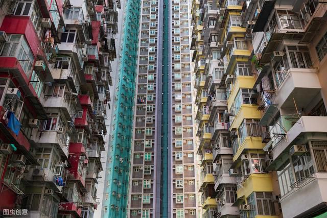 內地寶媽淚灑香港:沒有一天不想回家