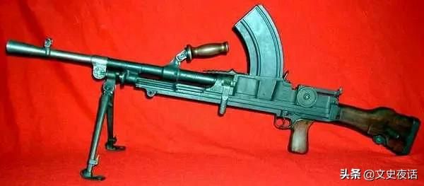 抗日戰爭期間,中國軍隊裝備的武器