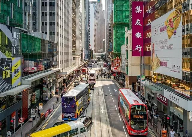 再見,香港四大豪門