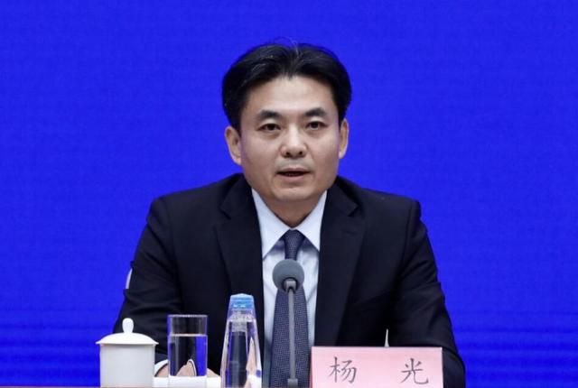 香港暴徒末日喪鐘已敲響,港警重兵部署主動出擊