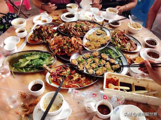 為什麼非洲人餓着都不吃的東西,中國遊客卻會搶購?遊客:好東西