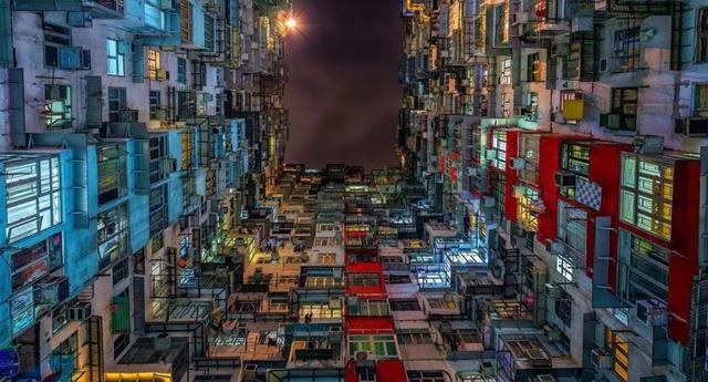 被富豪們控制的香港，是普通人的地獄
