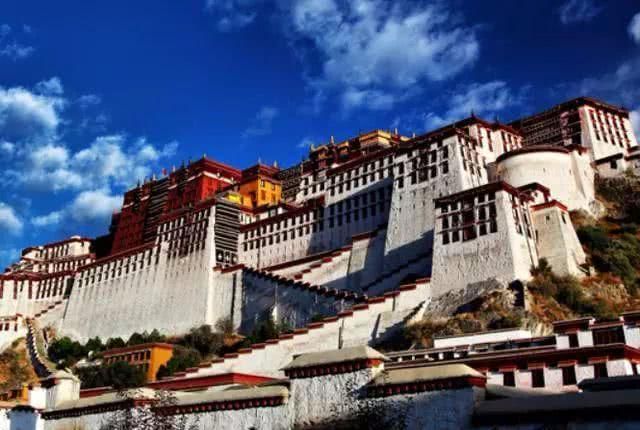 去西藏旅遊時,導遊反覆叮囑:無論多髒都最好不要洗澡?