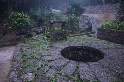 一代風水大師為軍閥找龍穴 説出十個字後被立刻毒死
