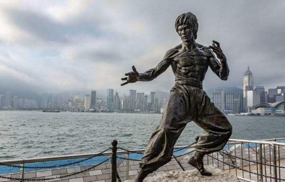 香港普通人真實生活是怎樣的?來到才知道,比北漂還艱辛