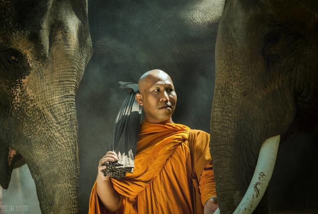 聰明的一休 晚年一些瘋狂舉動 抹殺了童年的美好記憶 頭條新聞